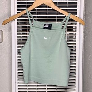 Nike Crop Tank Top